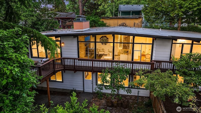 846 NE 104th St, Seattle, WA 98125 - rear view of property featuring a deck