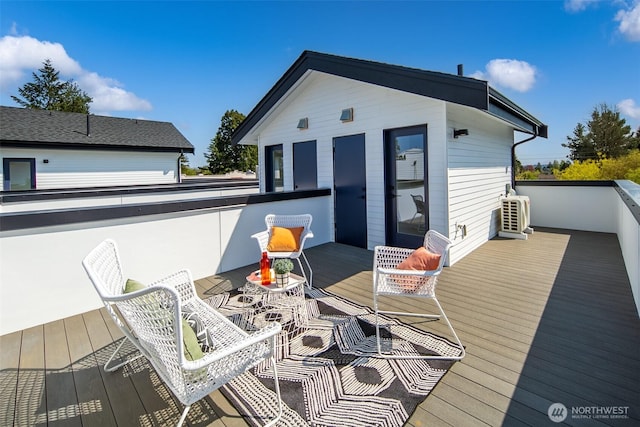 9019A 13th Ave NW, Seattle, WA 98117 - view of wooden deck