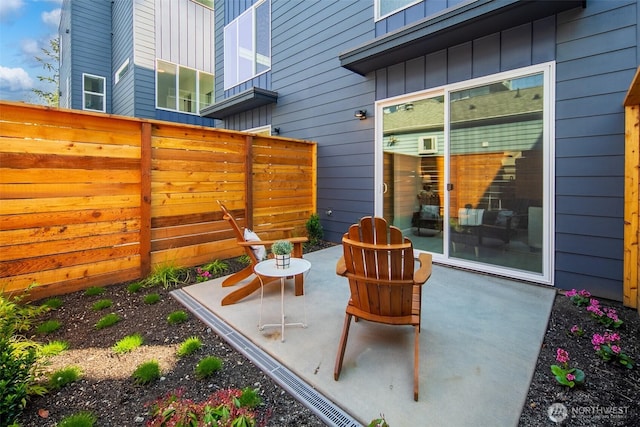 9019A 13th Ave NW, Seattle, WA 98117 - view of patio / terrace