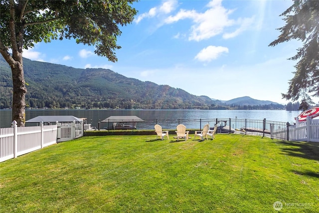 562 W Lake Samish Dr, Bellingham, WA 98229 - view of yard featuring a water and mountain view