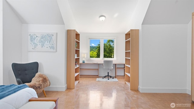 10539 N Madison Ave NE, Bainbridge Island, WA 98110 - office area with baseboards