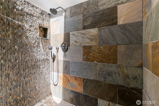 761 Chuckanut Dr, Bellingham, WA 98229 - full bathroom with a tile shower