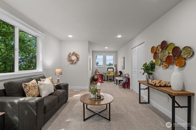 9304 S 223rd Pl, Kent, WA 98031 - carpeted living room featuring baseboards and recessed lighting