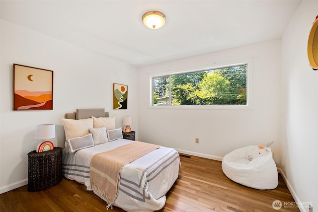 12508 SE 60th St, Bellevue, WA 98006 - bedroom with wood finished floors and baseboards