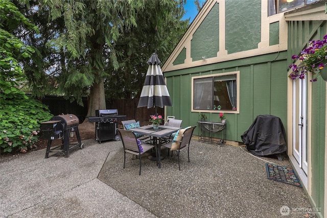 3904 Ridge Way, Mount Vernon, WA 98273 - view of patio featuring a grill and outdoor dining space