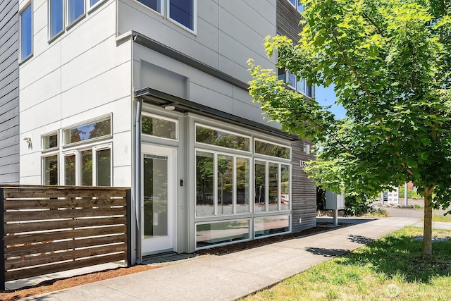 13329 1st Ave NE, Seattle, WA 98125 - view of doorway to property
