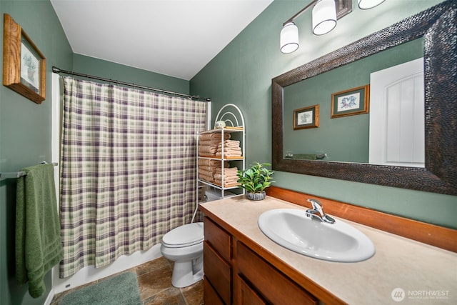 6132 Entiat River Rd, Entiat, WA 98822 - full bathroom with toilet, vanity, and shower / bath combination with curtain