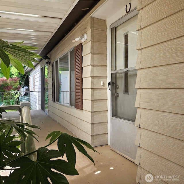 7031 NE 175th St Unit 20, Kenmore, WA 98028 - view of doorway to property