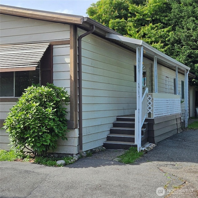 7031 NE 175th St Unit 20, Kenmore, WA 98028 - view of home's exterior
