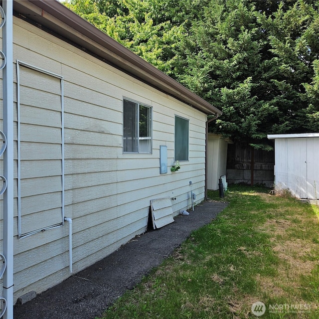 7031 NE 175th St Unit 20, Kenmore, WA 98028 - view of side of home