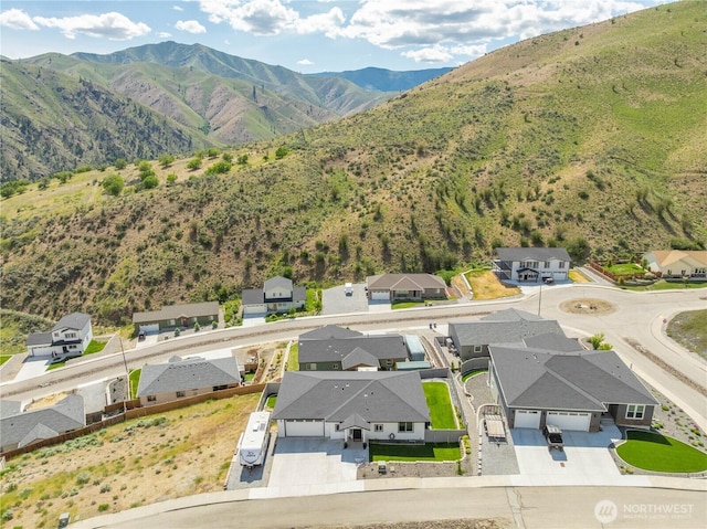 9968 Griffith Pl, Entiat, WA 98822 - aerial view of residential area with mountains