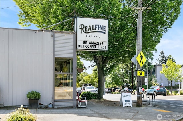 2736 SW Holden St, Seattle, WA 98126 - exterior view