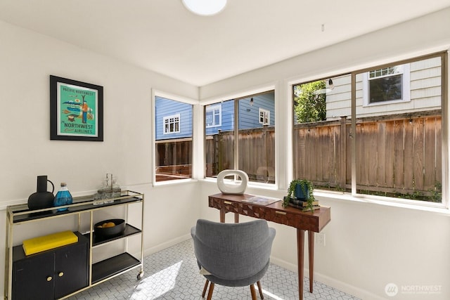 4607 1st Ave NE, Seattle, WA 98105 - office area with baseboards