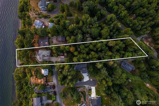 2 Edgewater Dr, Camano Island, WA 98282 - aerial overview of property's location with a nearby body of water and property parcel outlined