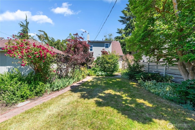 912 Highland Dr, Wenatchee, WA 98801 - view of yard