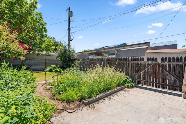 912 Highland Dr, Wenatchee, WA 98801 - view of patio