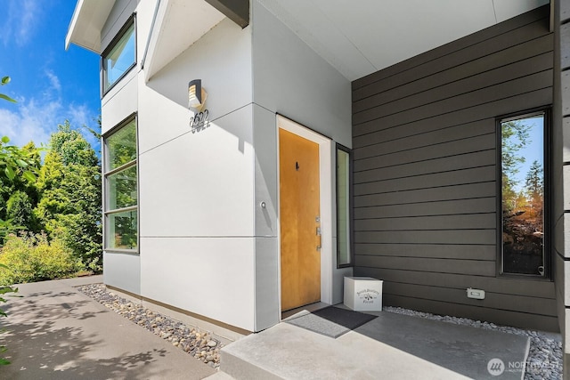 8622 NE 177th Pl, Bothell, WA 98011 - property entrance featuring a patio area