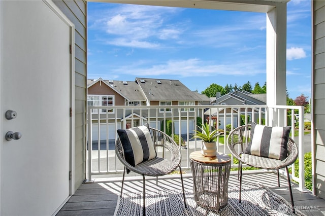 910 Medical Center Dr Unit E101, Arlington, WA 98223 - balcony with a residential view