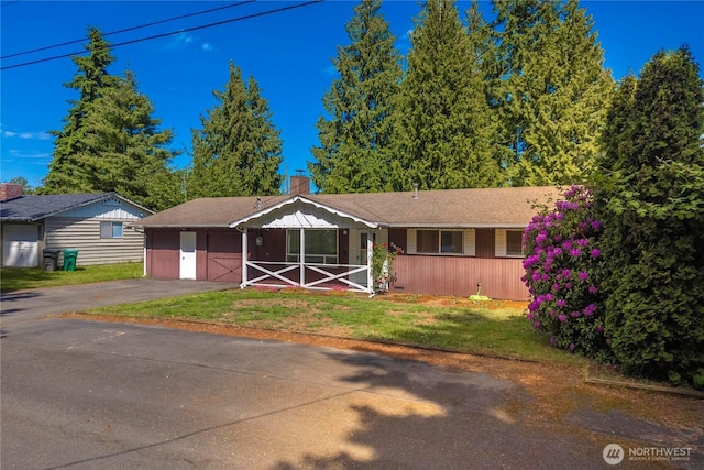 28624 27th Pl S, Federal Way, WA 98003 - view of front facade with a chimney and a front lawn