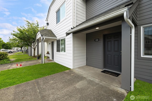 4243 Wintergreen Cir Unit 136, Bellingham, WA 98226 - doorway to property with a lawn