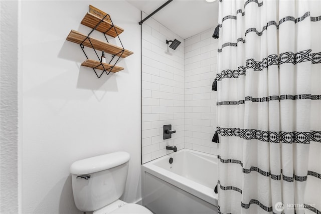 5721 Mountain Lane Rd, Peshastin, WA 98847 - bathroom featuring shower / bath combo with shower curtain and toilet