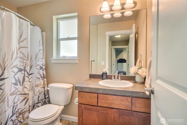20208 81st Pl NE, Kenmore, WA 98028 - bathroom with vanity and curtained shower