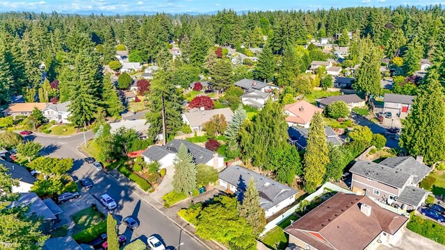 32622 39th Ave SW, Federal Way, WA 98023 - aerial perspective of suburban area with a heavily wooded area