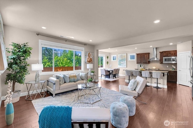 17518 39th Ave SE, Bothell, WA 98012 - living area featuring dark wood finished floors, recessed lighting, and baseboards