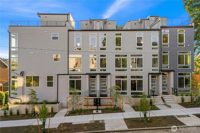 3609 Linden Ave N, Seattle, WA 98103 - view of rear view of property