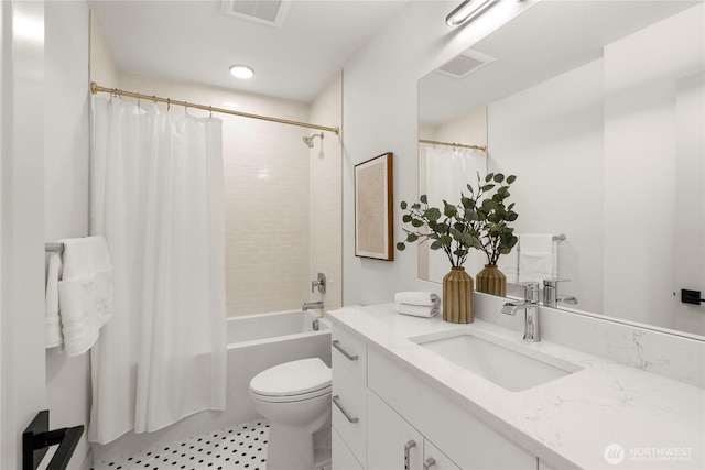 3609 Linden Ave N, Seattle, WA 98103 - full bathroom featuring vanity, shower / tub combo with curtain, toilet, and recessed lighting