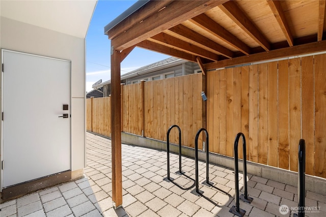 3609 Linden Ave N, Seattle, WA 98103 - view of patio / terrace