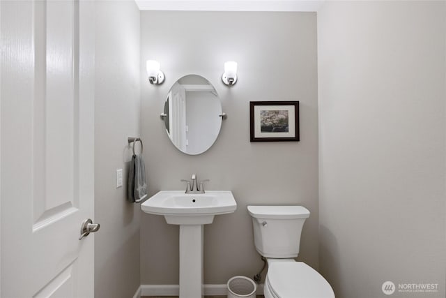 6579 Gleneagle Ave SW, Port Orchard, WA 98367 - half bath with toilet and baseboards