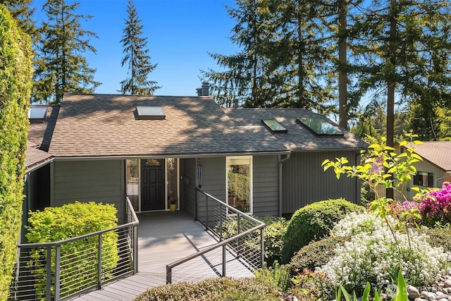 4906 157th Ave SE, Bellevue, WA 98006 - view of front facade featuring a shingled roof
