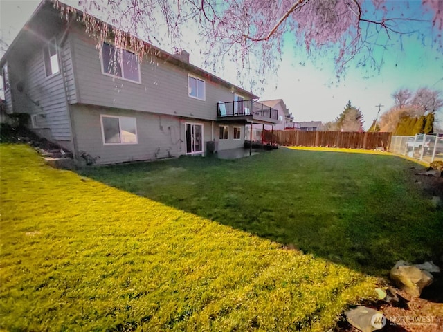 1001 Jacquelyn St, Milton-Freewater, OR 97862 - back of house with a chimney and a deck