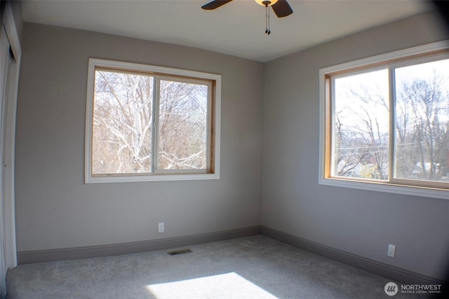 1001 Jacquelyn St, Milton-Freewater, OR 97862 - carpeted empty room with a ceiling fan, plenty of natural light, and baseboards