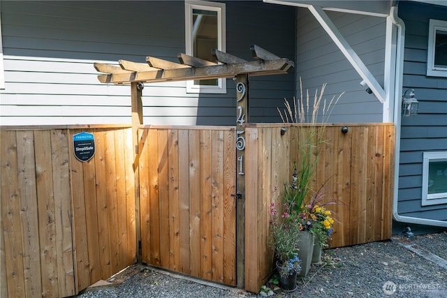 9451 E State Route 106, Union, WA 98592 - exterior view