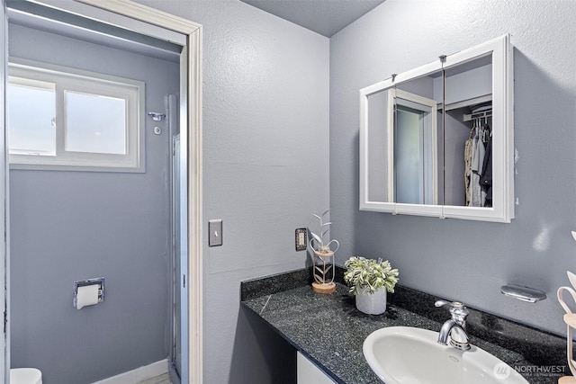 15412 SE 304th Pl, Kent, WA 98042 - bathroom with vanity