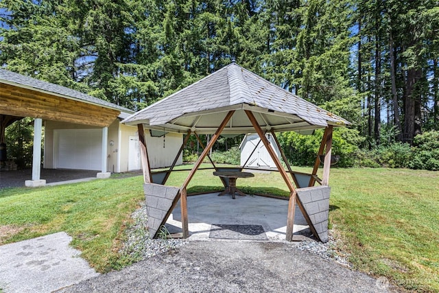 15412 SE 304th Pl, Kent, WA 98042 - view of patio with a gazebo