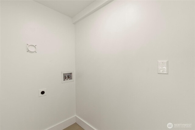 2614 E Olive St, Seattle, WA 98122 - laundry area featuring washer hookup, baseboards, and electric dryer hookup