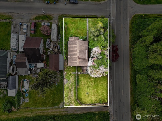 1102 Tecumseh St, Aberdeen, WA 98520 - aerial overview of property's location featuring property boundaries highlighted