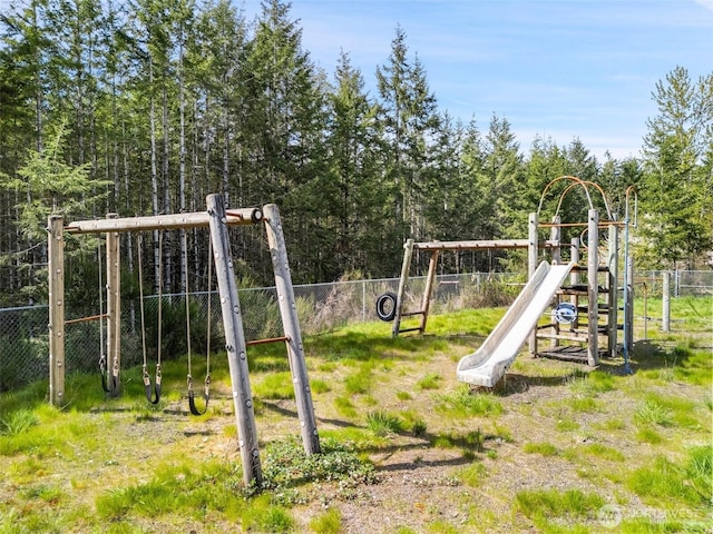 145 E Falcon Ct, Shelton, WA 98584 - view of communal playground