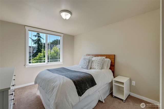 4844 Bridgeport Pl, Mukilteo, WA 98285 - carpeted bedroom featuring baseboards