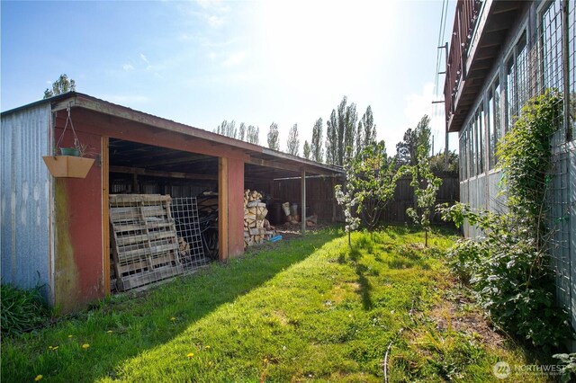 1669 Grandview Pl, Ferndale, WA 98248 - view of yard with an exterior structure and an outbuilding