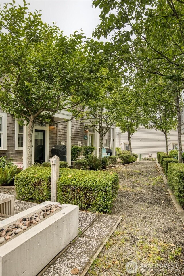 38 W Myrtle Ln, Pacific Beach, WA 98571 - view of yard