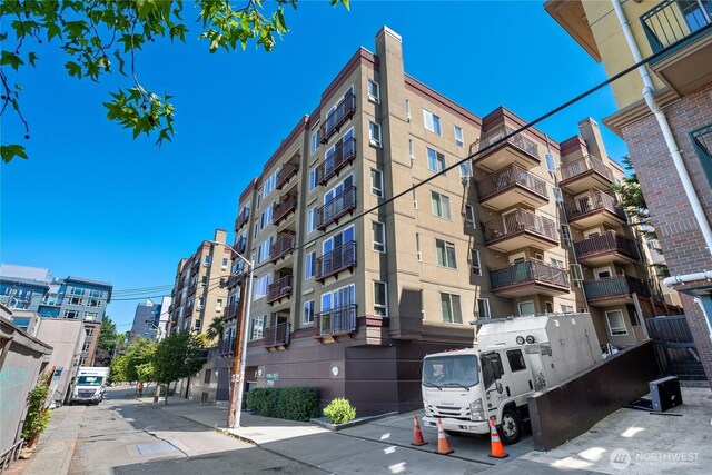 1711 E Olive Way Unit 519, Seattle, WA 98102 - view of apartment building / complex