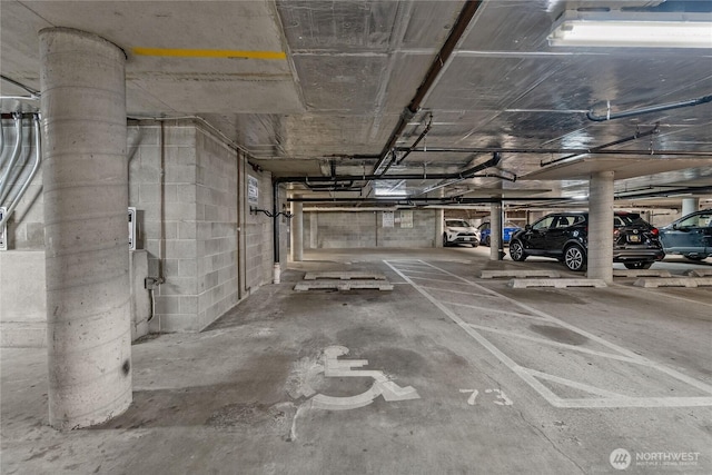 1711 E Olive Way Unit 519, Seattle, WA 98102 - view of parking deck