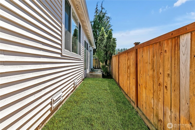 28140 239th Ave SE, Maple Valley, WA 98038 - view of yard