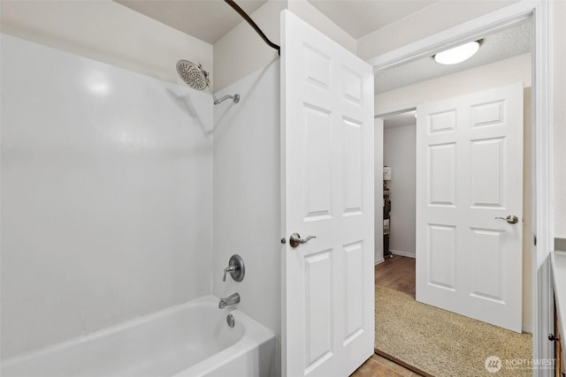 12515 NE 116th St Unit B23, Kirkland, WA 98034 - full bathroom with shower / washtub combination