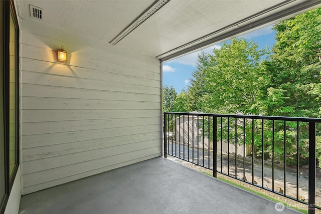 12515 NE 116th St Unit B23, Kirkland, WA 98034 - view of balcony