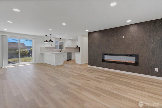 1425 N Woodlawn, Tacoma, WA 98406 - photo 2